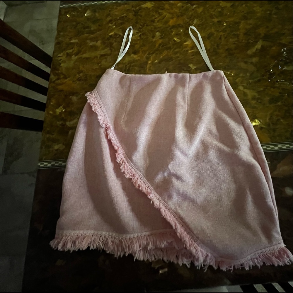 Skirts - Picture 3 of 9